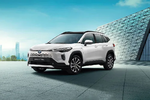Toyota Corolla Cross 1.8V B-SUV ICE side profile